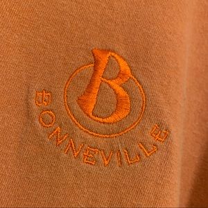 Bonneville embroidered logo XL Tshirt Orange